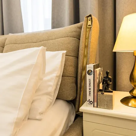 Le Blanc 布加勒斯特