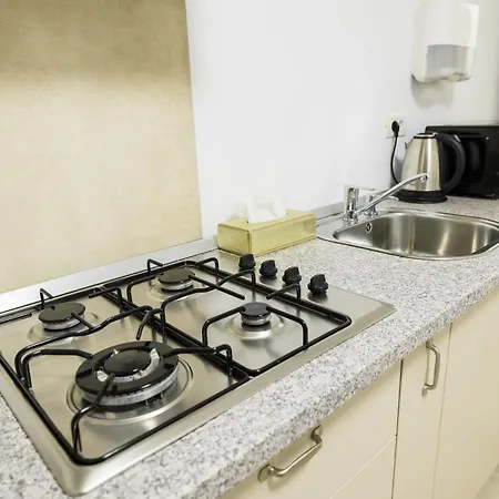 Le Blanc 4* 부쿠레슈티