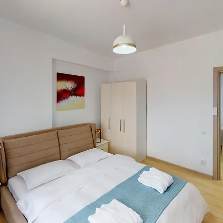 Le Blanc 4* Bucharest